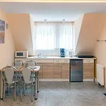 Lodge Sztil - I Drewniane
