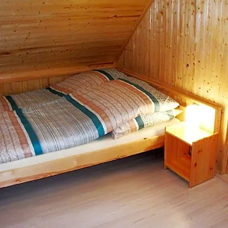 Lodge Sztil - I Drewniane