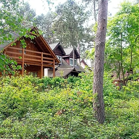Sztil - I Drewniane Lodge *